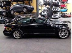 mercedes-benz clase c (w204) berlina del año 2007 2