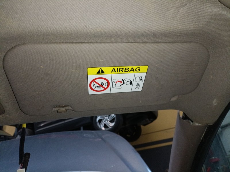 Recambio de parasol derecho para hyundai i20 ii (gb, ib) 1.2 referencia OEM IAM   