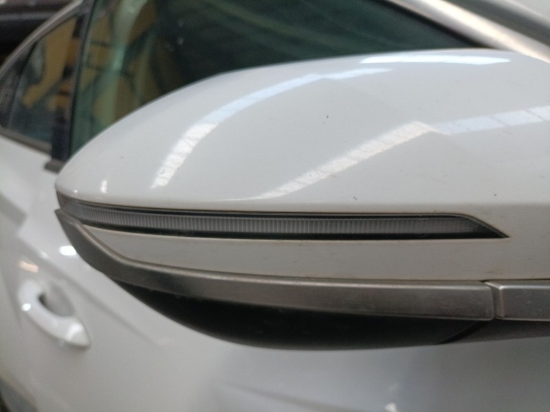 Recambio de retrovisor derecho electrico para hyundai tucson (tl, tle) 1.6 crdi hybrid 48v referencia OEM IAM   