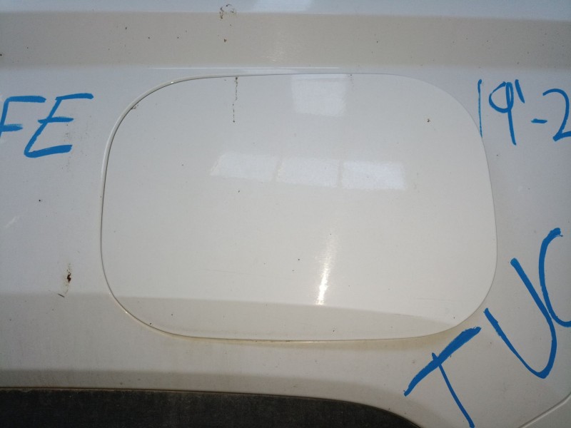 Recambio de tapa exterior combustible para hyundai tucson (tl, tle) 1.6 crdi hybrid 48v referencia OEM IAM   