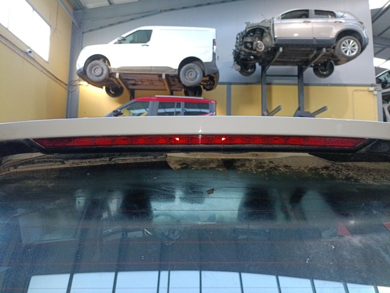 Recambio de luz central de freno para hyundai tucson (tl, tle) 1.6 crdi hybrid 48v referencia OEM IAM   