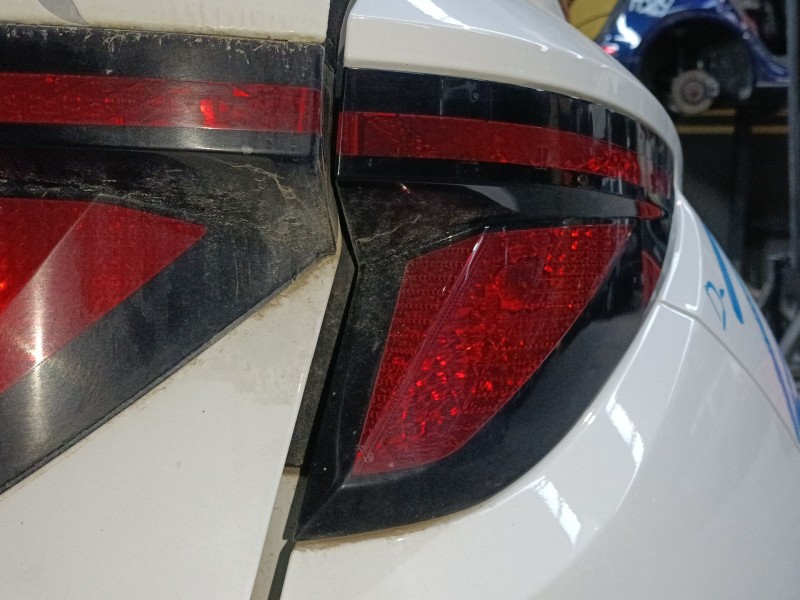 Recambio de piloto trasero derecho para hyundai tucson (tl, tle) 1.6 crdi hybrid 48v referencia OEM IAM   