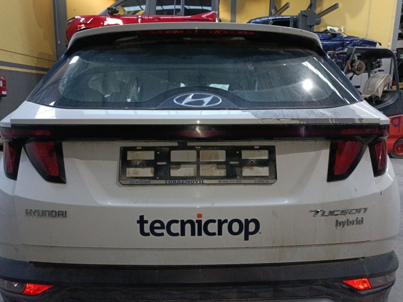 Recambio de piloto trasero central para hyundai tucson (tl, tle) 1.6 crdi hybrid 48v referencia OEM IAM   