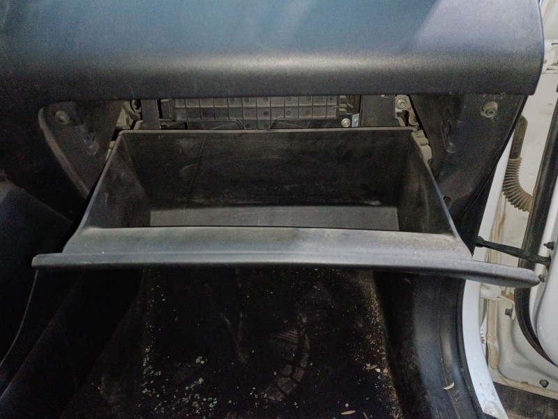 Recambio de guantera para hyundai tucson (tl, tle) 1.6 crdi hybrid 48v referencia OEM IAM   