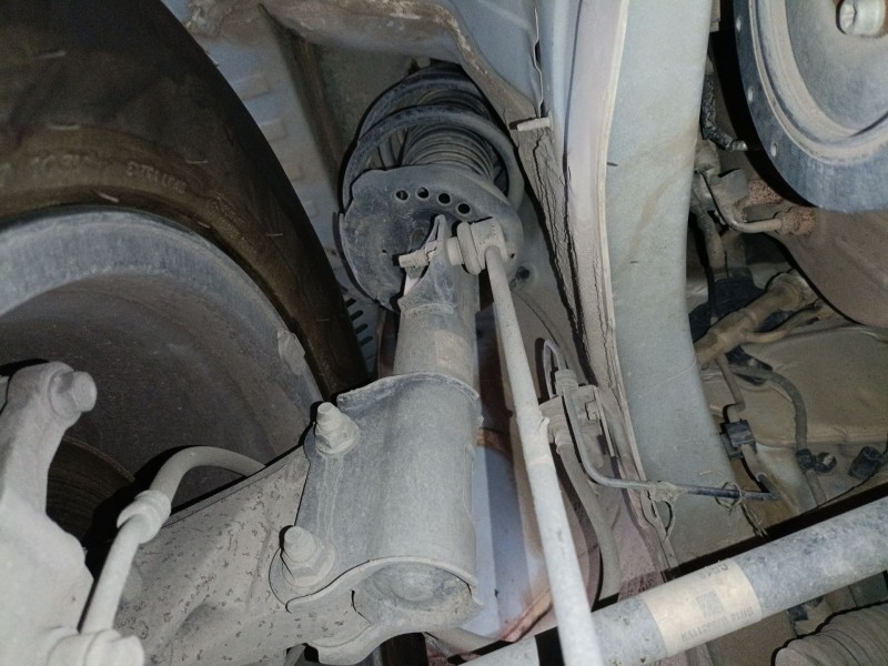 Recambio de amortiguador delantero derecho para hyundai tucson (tl, tle) 1.6 crdi hybrid 48v referencia OEM IAM   