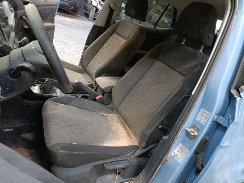 volkswagen t-cross (c11, d31) del año 2024