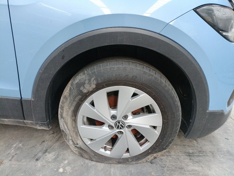 Recambio de aletin delantero derecho para volkswagen t-cross (c11, d31) 1.0 tsi referencia OEM IAM   