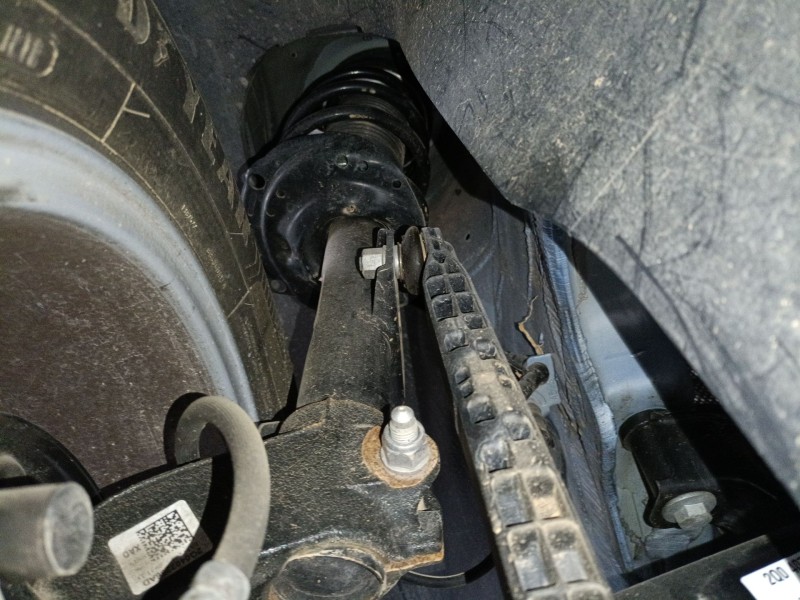 Recambio de amortiguador delantero derecho para volkswagen t-cross (c11, d31) 1.0 tsi referencia OEM IAM   