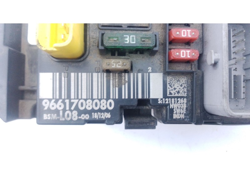 Recambio de caja reles / fusibles para citroën c4 grand picasso i (ua_) 1.6 hdi referencia OEM IAM 9661708080  E3-B2-45-3