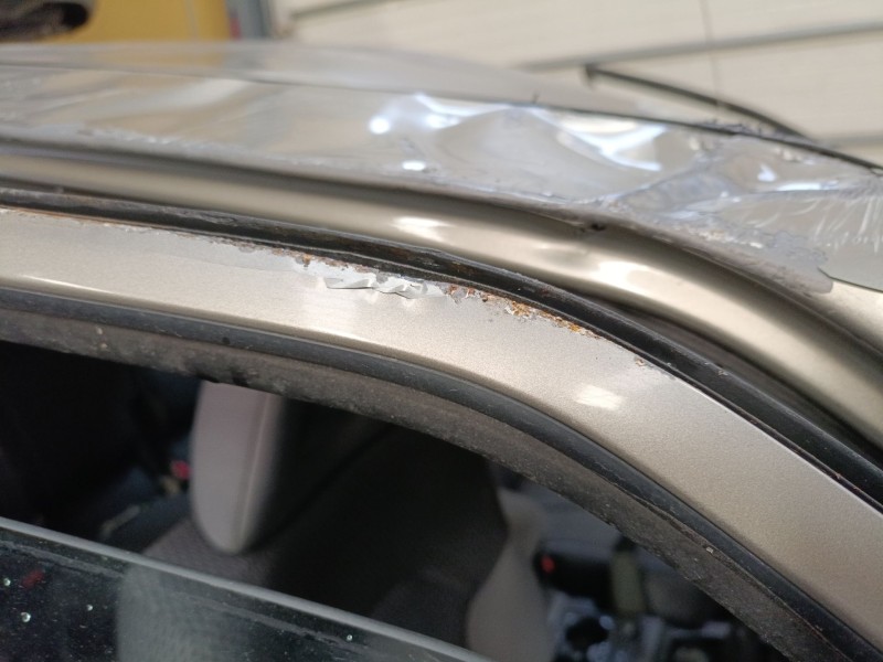 Recambio de puerta delantera derecha para mitsubishi montero iii (v7_w, v6_w) 3.2 di-d (v68w, v78w) referencia OEM IAM   