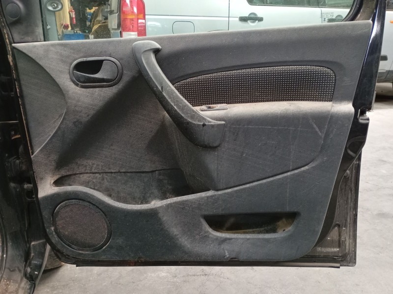 Recambio de guarnecido puerta delantera derecha para mercedes-benz citan monospace (w415) 109 cdi (415.703) referencia OEM IAM  