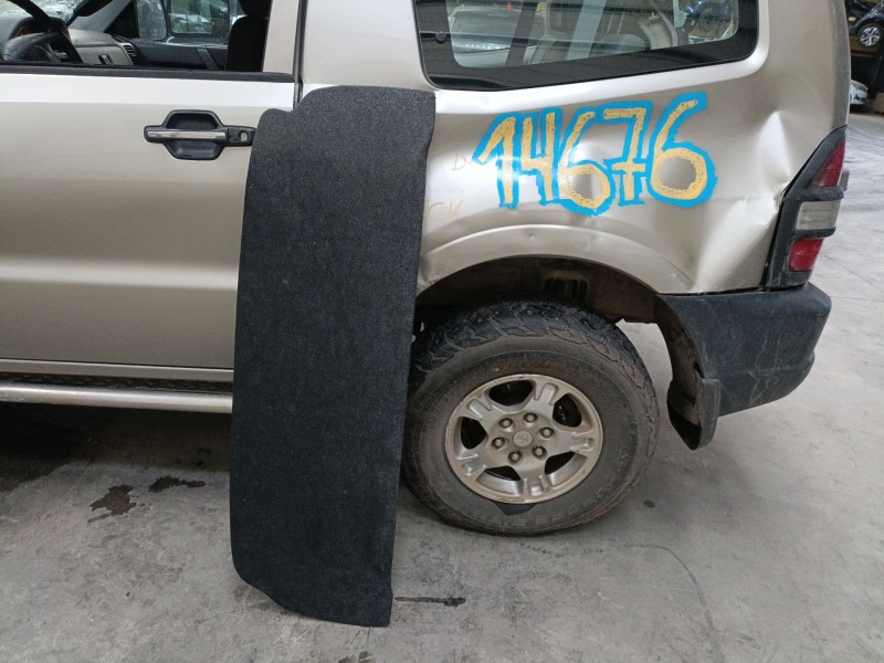 Recambio de bandeja trasera para mitsubishi montero iii (v7_w, v6_w) 3.2 di-d (v68w, v78w) referencia OEM IAM   