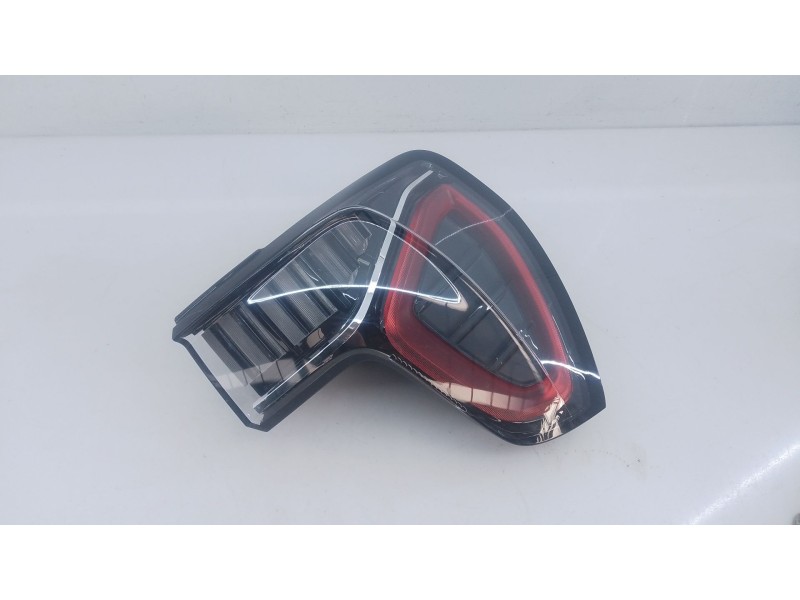 Recambio de piloto trasero derecho para lynk & co 01 phev referencia OEM IAM   