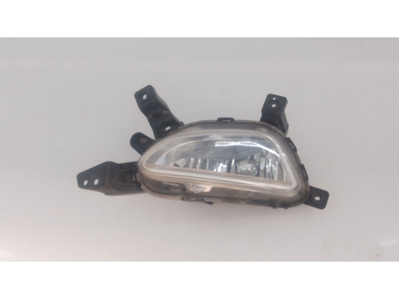 Recambio de faro antiniebla izquierdo para hyundai tucson (tl, tle) 2.0 crdi a las 4 ruedas referencia OEM IAM   
