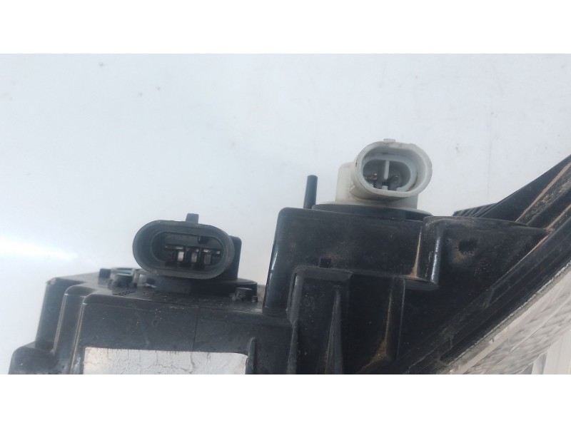 Recambio de piloto delantero derecho para jeep renegade suv (bu, b1, bv) 1.4 4x4 referencia OEM IAM   