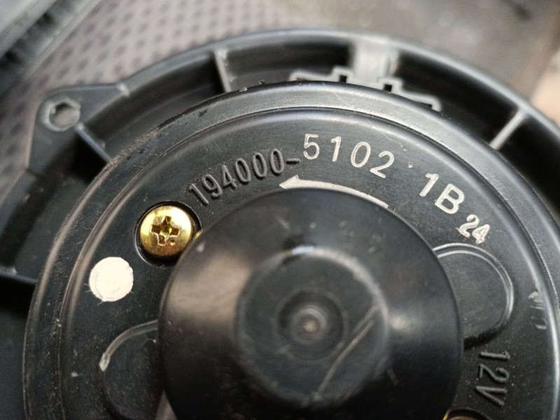 Recambio de ventilador calefaccion para mitsubishi montero iii (v7_w, v6_w) 3.2 di-d (v68w, v78w) referencia OEM IAM 194000 5201