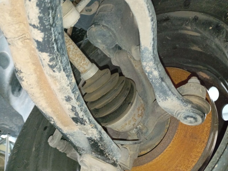 Recambio de mangueta delantera derecha para mercedes-benz citan monospace (w415) 109 cdi (415.703) referencia OEM IAM   