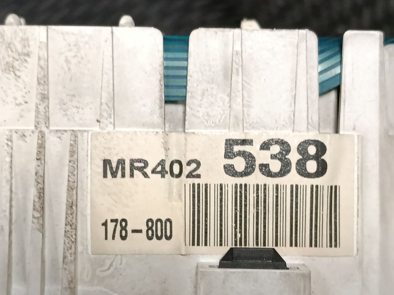 Recambio de cuadro instrumentos para mitsubishi montero iii (v7_w, v6_w) 3.2 di-d (v68w, v78w) referencia OEM IAM MR402538  