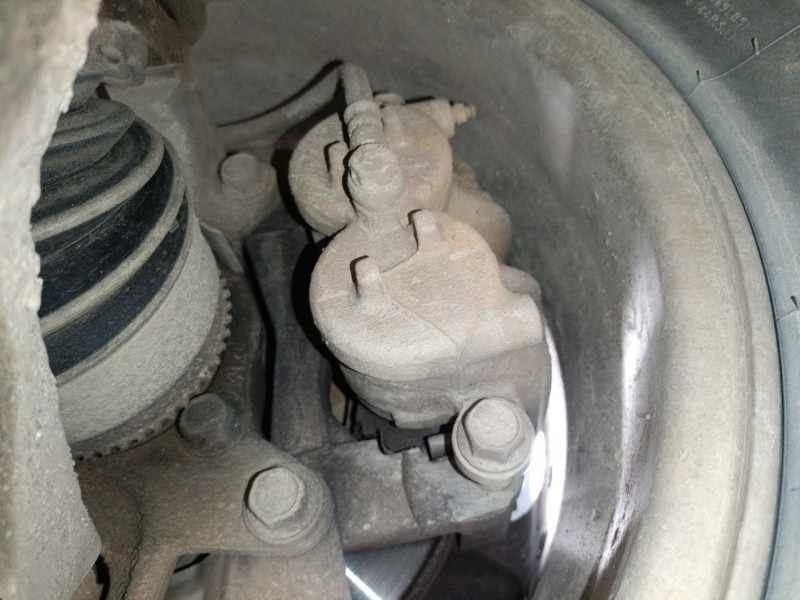 Recambio de pinza freno delantera derecha para mitsubishi montero iii (v7_w, v6_w) 3.2 di-d (v68w, v78w) referencia OEM IAM   