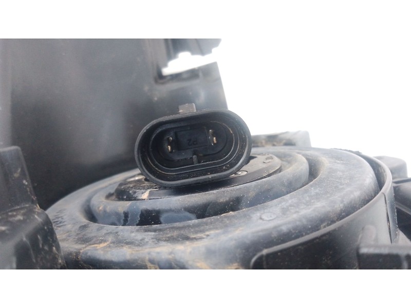 Recambio de faro derecho para toyota c-hr hybrid active referencia OEM IAM   