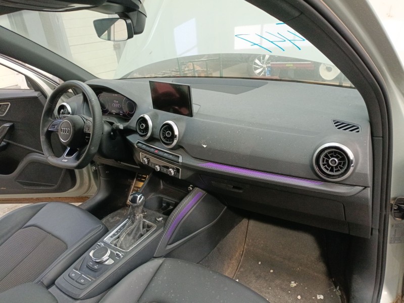 audi q2 (gab, gag) del año 2024