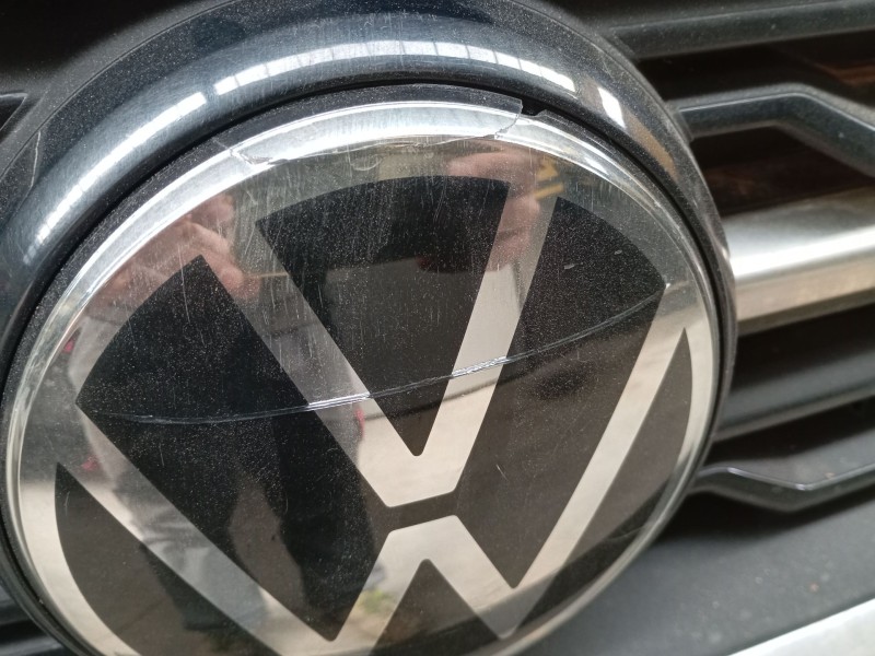 Recambio de rejilla delantera para volkswagen t-cross (c11, d31) 1.0 tsi referencia OEM IAM   