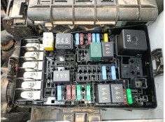 Recambio de caja reles / fusibles para audi q2 (gab, gag) 30 tdi referencia OEM IAM   
