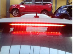 LUZ CENTRAL DE FRENO 