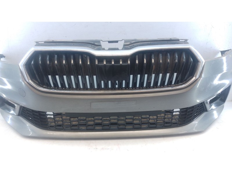 Recambio de paragolpes delantero para skoda fabia iv (pj3) 1.0 mpi referencia OEM IAM   E6-B3-8