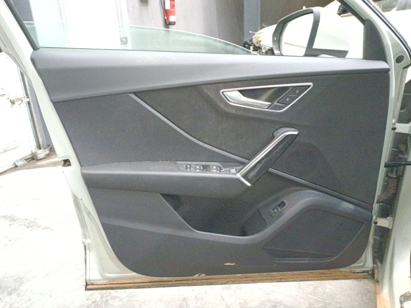 Recambio de guarnecido puerta delantera izquierda para audi q2 (gab, gag) 30 tdi referencia OEM IAM   