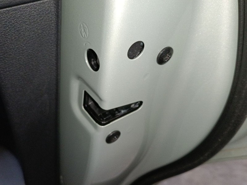 Recambio de cerradura puerta trasera derecha para audi q2 (gab, gag) 30 tdi referencia OEM IAM   