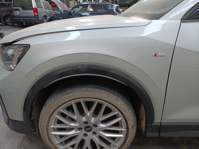 Recambio de aleta delantera izquierda para audi q2 (gab, gag) 30 tdi referencia OEM IAM   