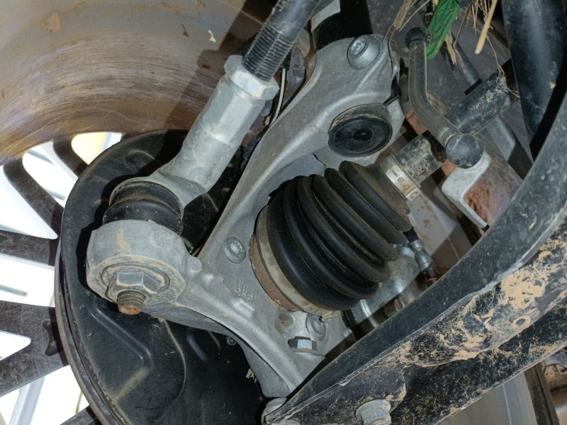 Recambio de mangueta delantera izquierda para audi q2 (gab, gag) 30 tdi referencia OEM IAM   