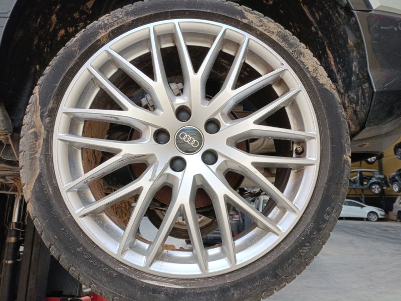 Recambio de llanta para audi q2 (gab, gag) 30 tdi referencia OEM IAM 235/40/19  