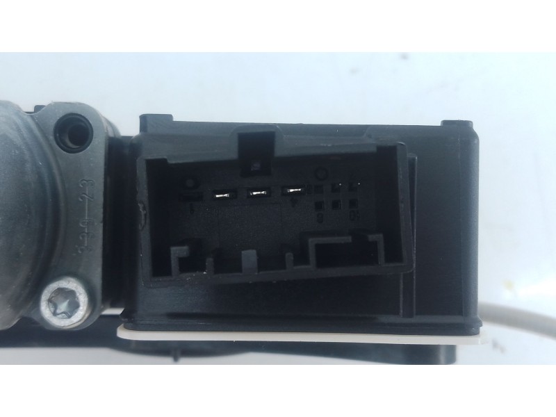 Recambio de elevalunas trasero izquierdo para volkswagen tiguan (ad1, ax1) 2.0 tdi referencia OEM IAM   