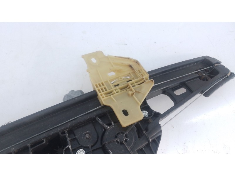 Recambio de elevalunas delantero izquierdo para renault captur ii (hf_) e-tech 160 referencia OEM IAM   