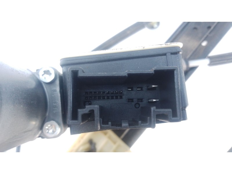 Recambio de elevalunas delantero derecho para seat ibiza v (kj1, kjg) 1.0 mpi referencia OEM IAM 2Q1959406  