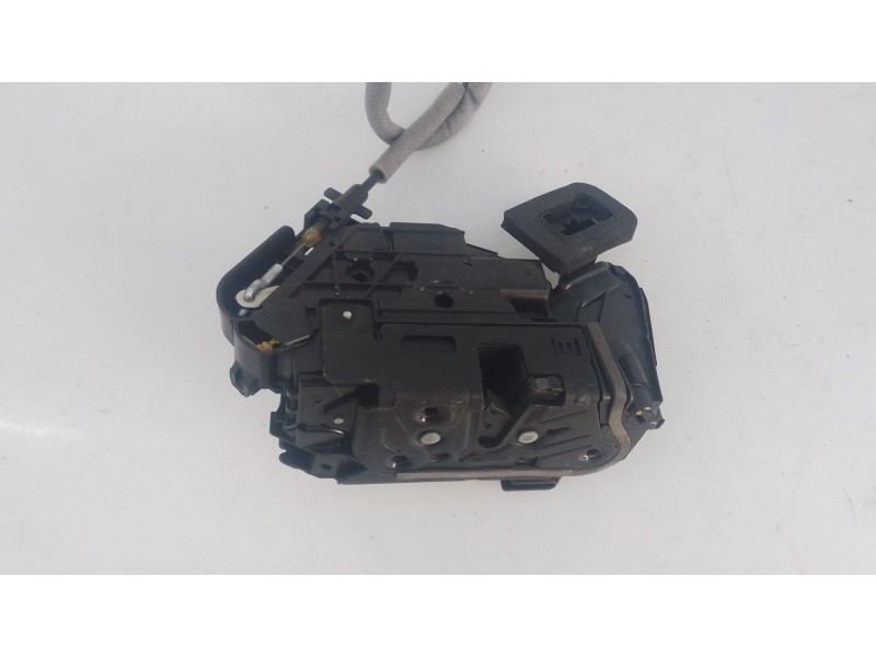 Recambio de cerradura puerta delantera derecha para seat ibiza v (kj1, kjg) 1.0 mpi referencia OEM IAM   