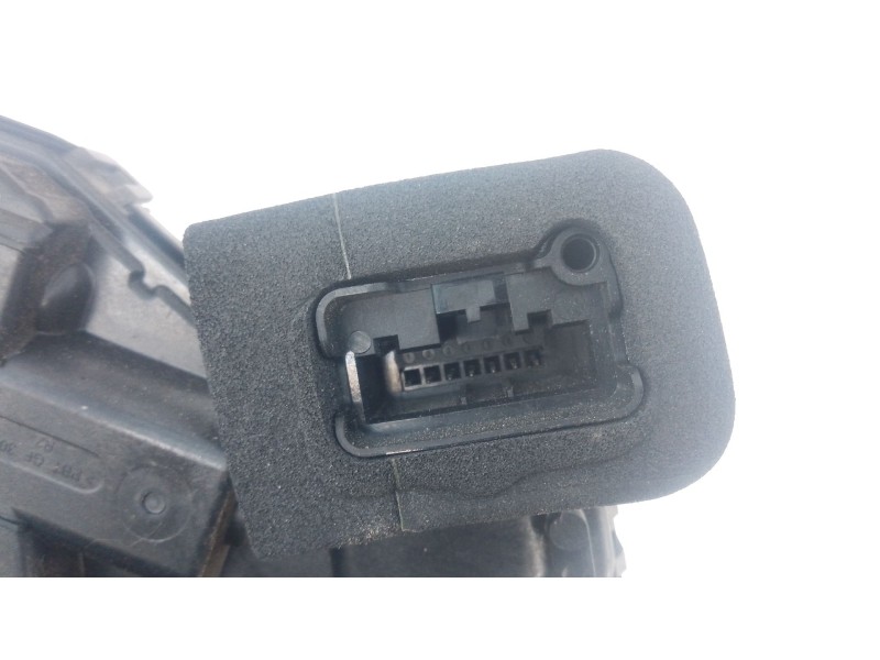 Recambio de cerradura puerta delantera derecha para seat ibiza v (kj1, kjg) 1.0 mpi referencia OEM IAM   