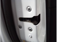 Recambio de cerradura puerta delantera izquierda para renault kadjar zen referencia OEM IAM   