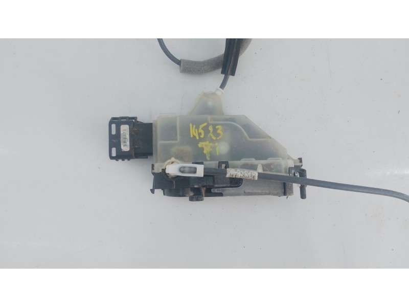 Recambio de cerradura puerta trasera izquierda para peugeot 2008 ii (ud_, us_, uy_, uj_, ur_, uc_) 1.5 bluehdi 130 referencia OE