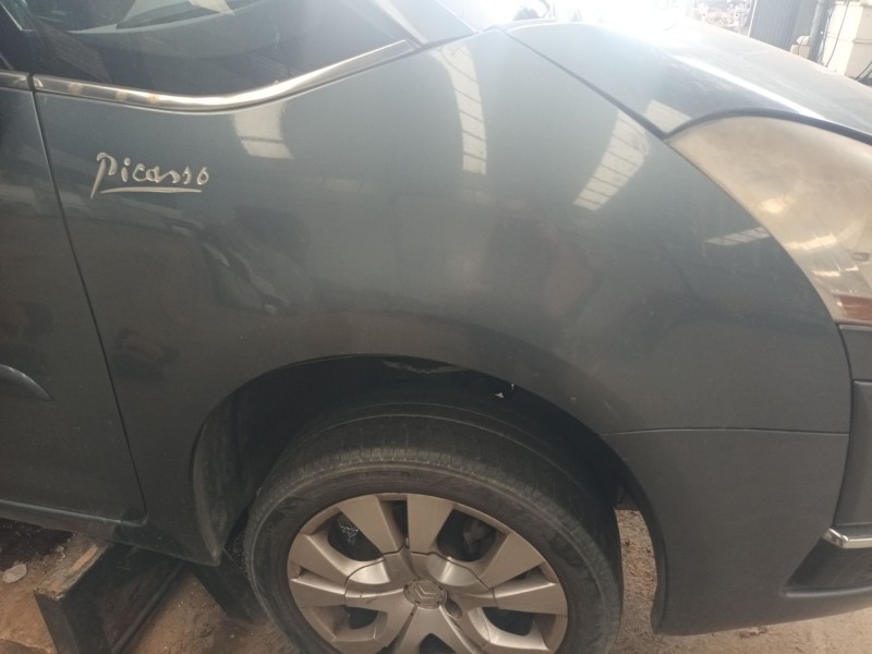 Recambio de aleta delantera derecha para citroën c4 grand picasso i (ua_) 1.6 hdi referencia OEM IAM   