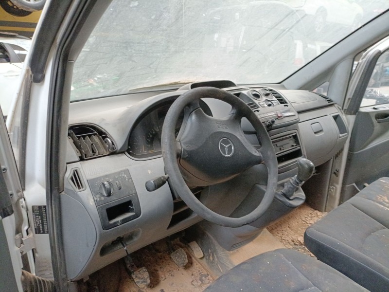 Recambio de salpicadero para mercedes-benz vito / mixto furgoneta (w639) 109 cdi (639.601, 639.603, 639.605) referencia OEM IAM 