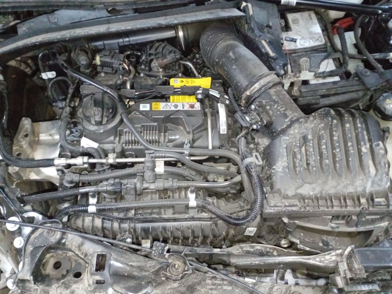 bmw 1 (f40) del año 2024