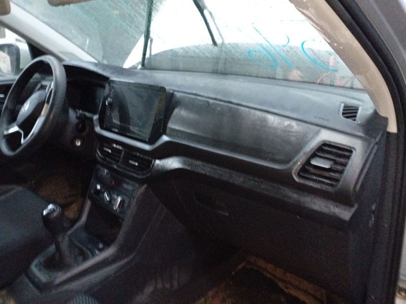 volkswagen t-cross (c11, d31) del año 2024