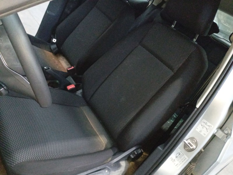 volkswagen t-cross (c11, d31) del año 2024