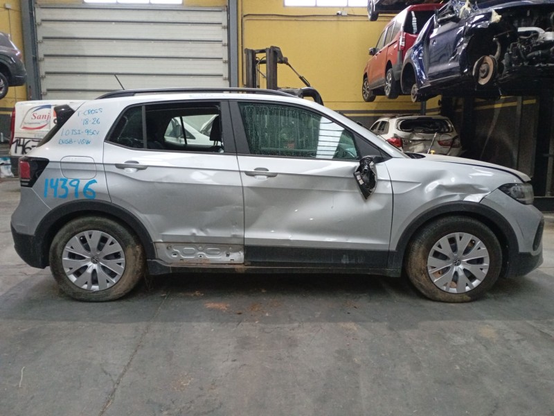 volkswagen t-cross (c11, d31) del año 2024