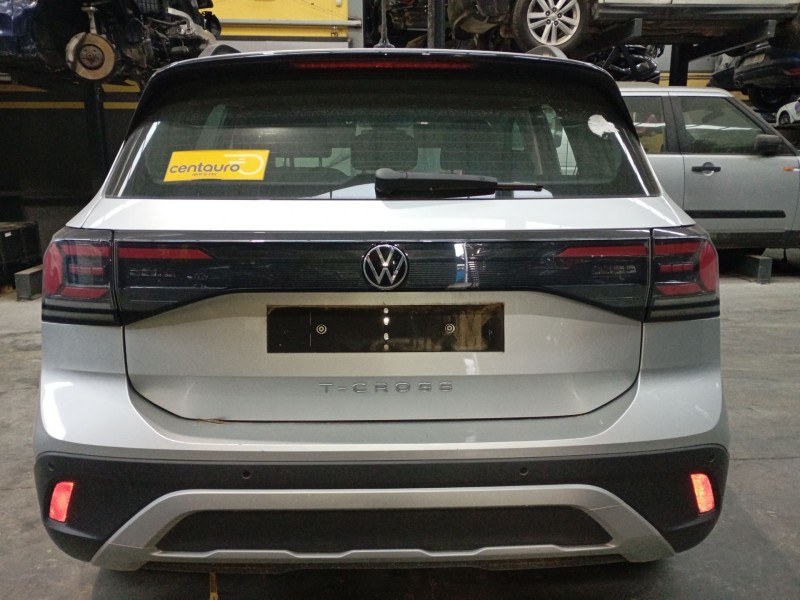 volkswagen t-cross (c11, d31) del año 2024