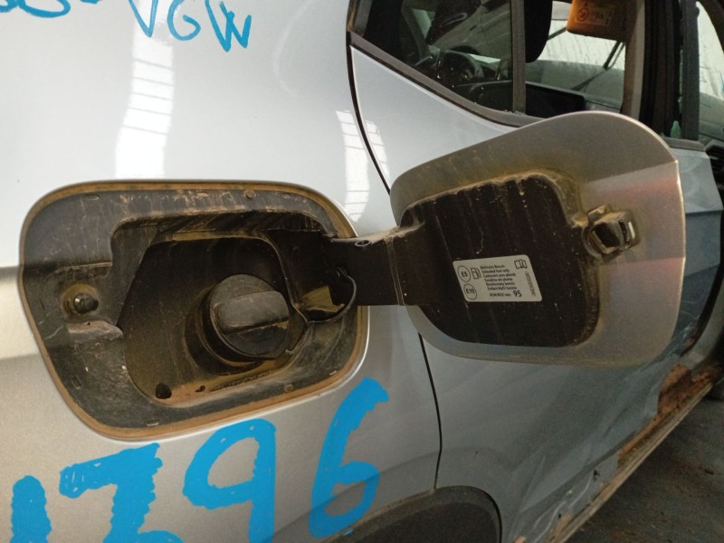 Recambio de tapa exterior combustible para volkswagen t-cross (c11, d31) 1.0 tsi referencia OEM IAM   