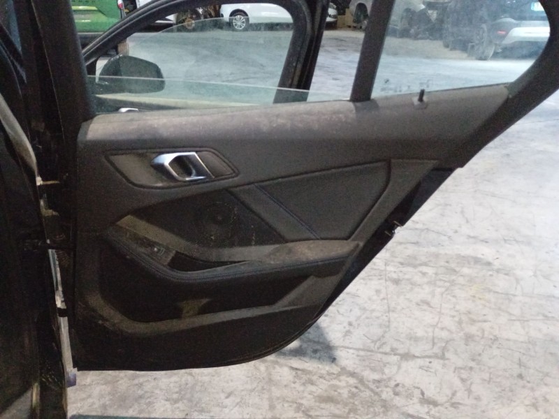 Recambio de guarnecido puerta trasera derecha para bmw 1 (f40) 118 i referencia OEM IAM   